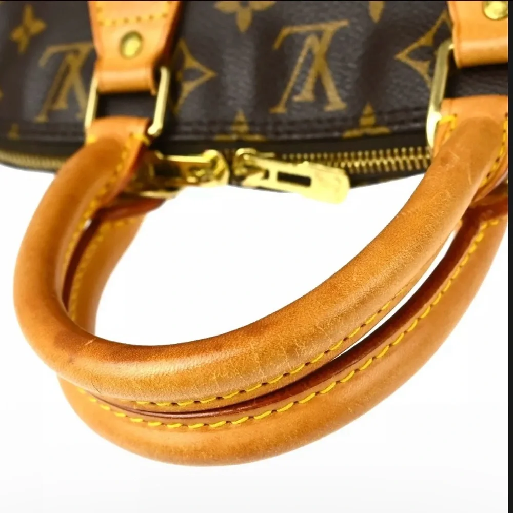 Update refirbished Louis Vuitton Alma PM Brown Monogram Handbag - Picture 6 of 13